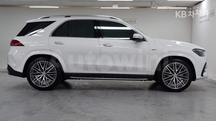 Mercedes Benz GLE Class 2024 — 4