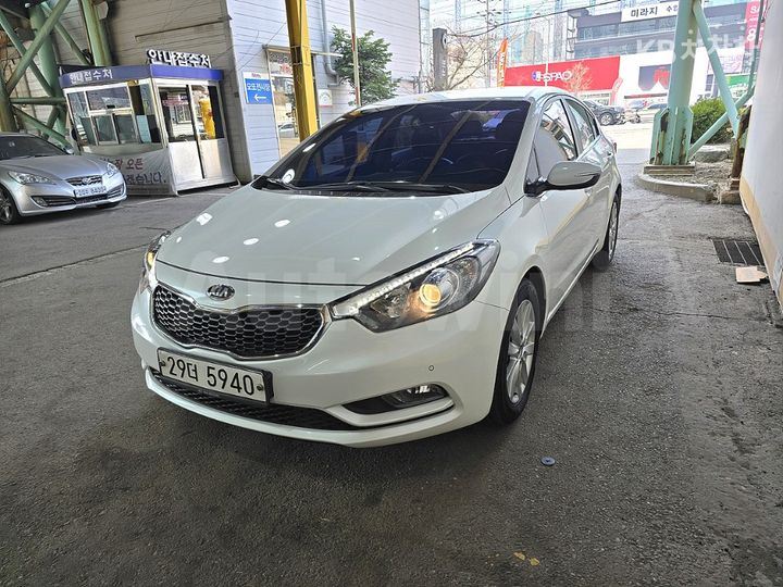 Kia K3 2015 — 3