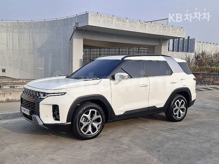 KGM (Ssangyong) Torres 2023 — 2