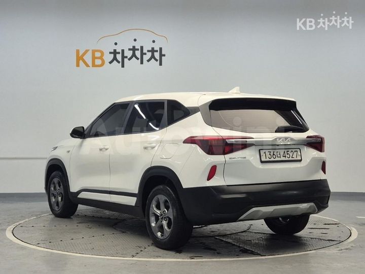 Kia Seltos 2022 — 2