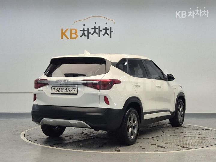 Kia Seltos 2022 — 3