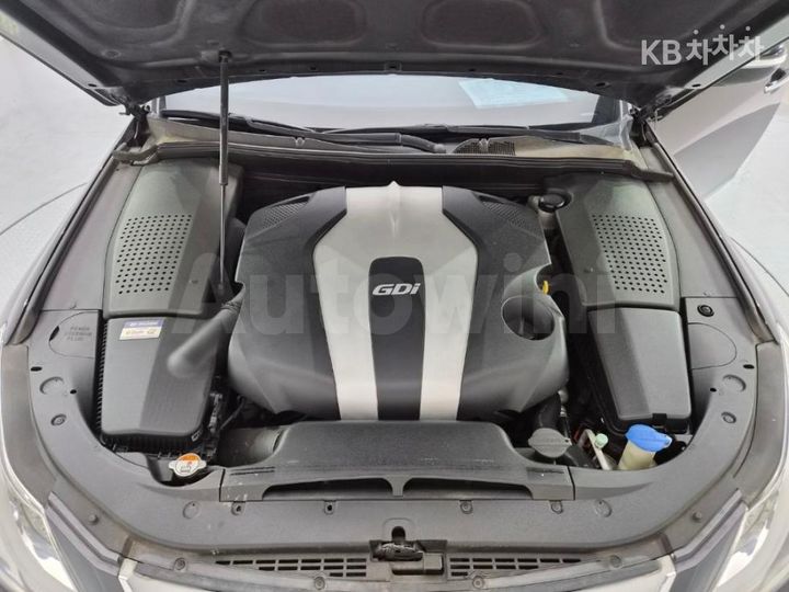 Hyundai Genesis 2013 — 5