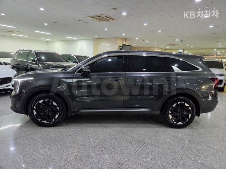 Kia Sorento 2025 — 3