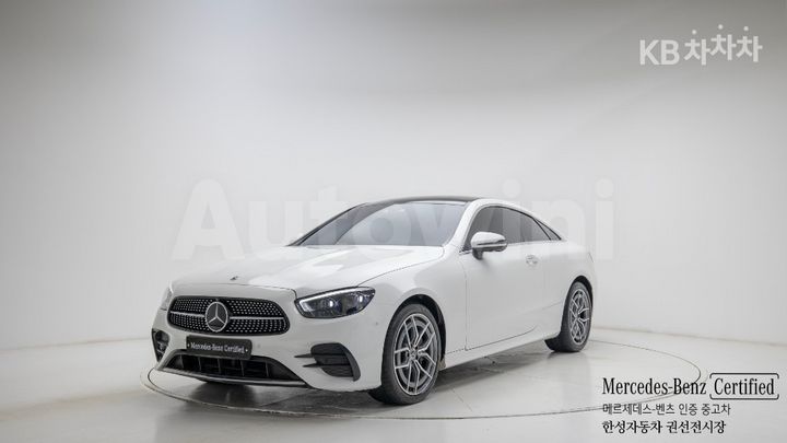 Mercedes-Benz E Class 2023 — 2