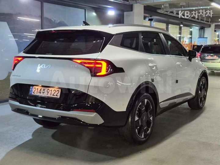 Kia Sportage 2025 — 4