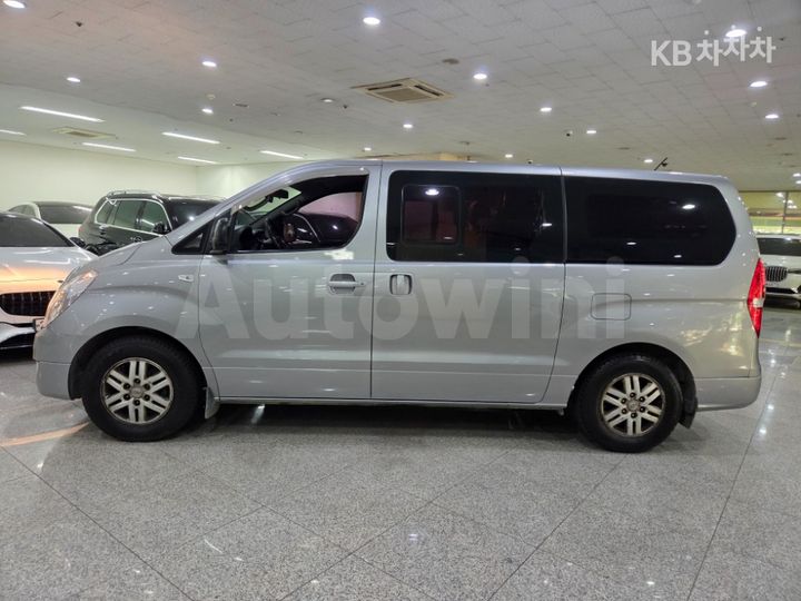Hyundai Starex 2016 — 3