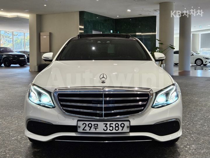 Mercedes-Benz E Class 2018 — 3