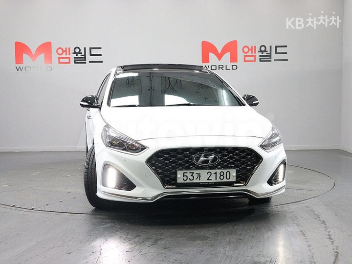 Hyundai Sonata 2018 — 2