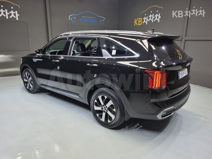 Kia Sorento 2022 — 4