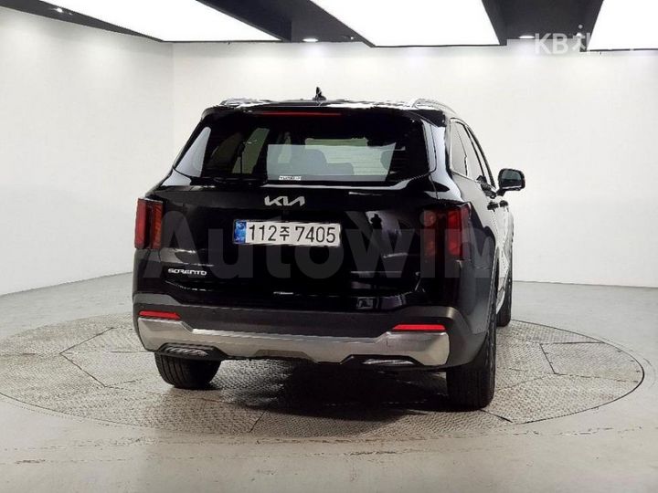 Kia Sorento 2026 — 4
