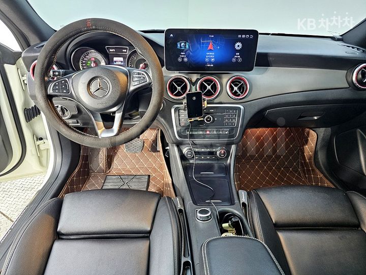 Mercedes Benz CLA Class 2016 — 5
