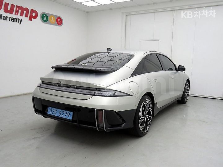 Hyundai Ioniq6 2023 — 4