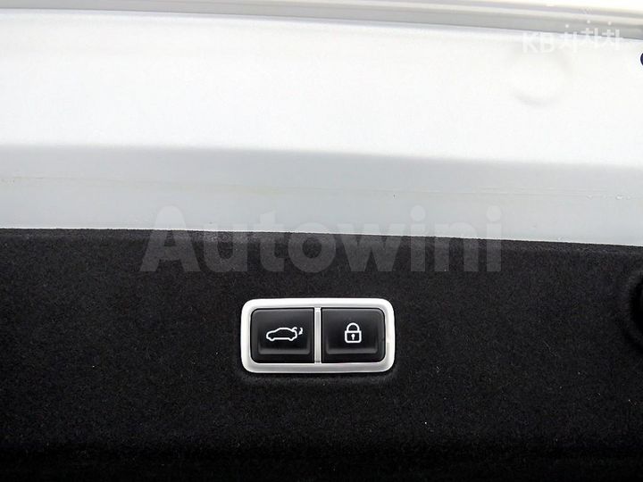 Hyundai Ioniq6 2023 — 5