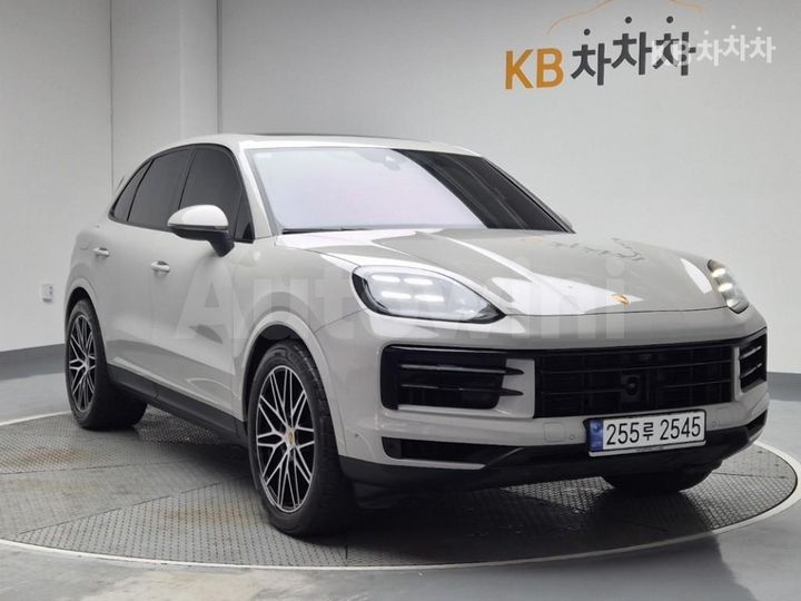 Porsche Cayenne 2024 — 4
