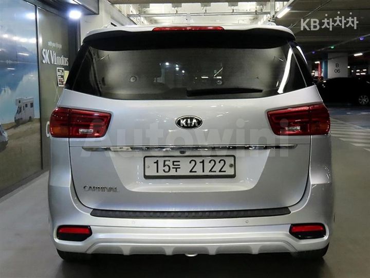 Kia Carnival 2019 — 5