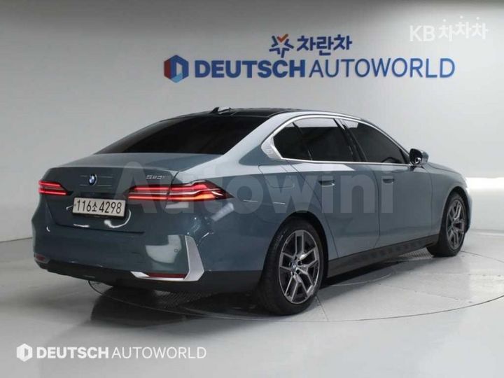 BMW 5 Series 2024 — 4