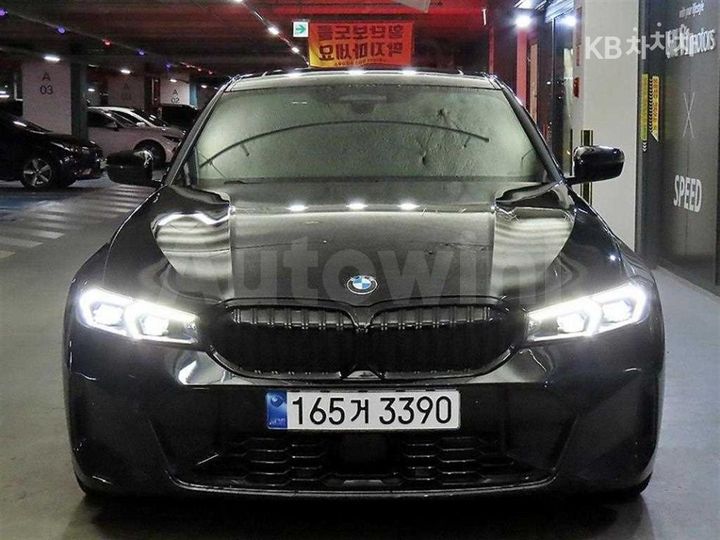 BMW 3 Series 2023 — 2