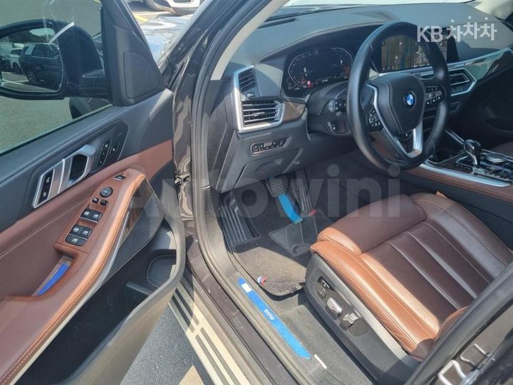 BMW X5 2020 — 5