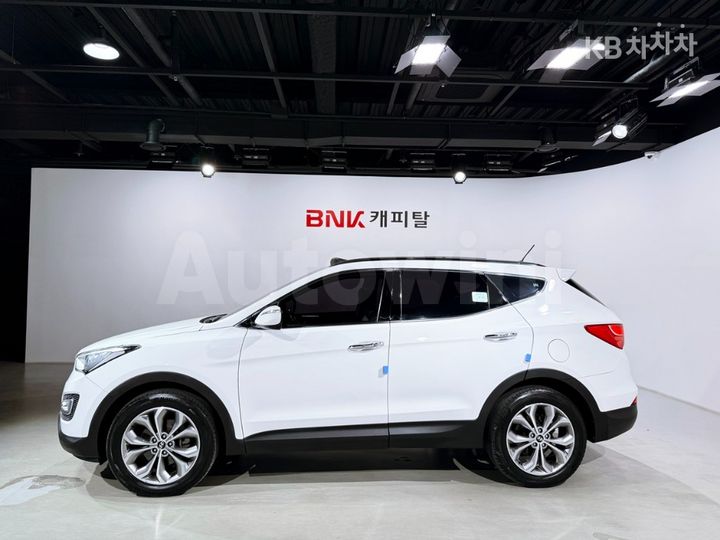 Hyundai SantaFe 2014 — 3
