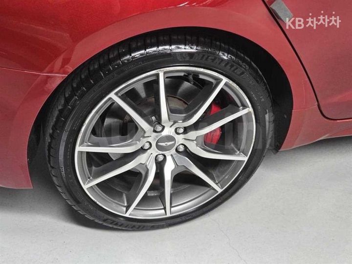 Genesis G70 2019 — 5