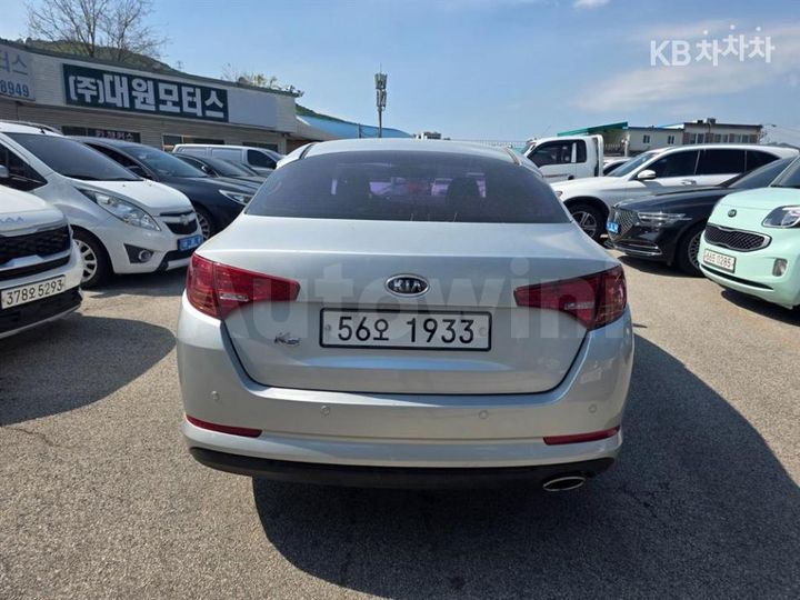 Kia K5 2011 — 4