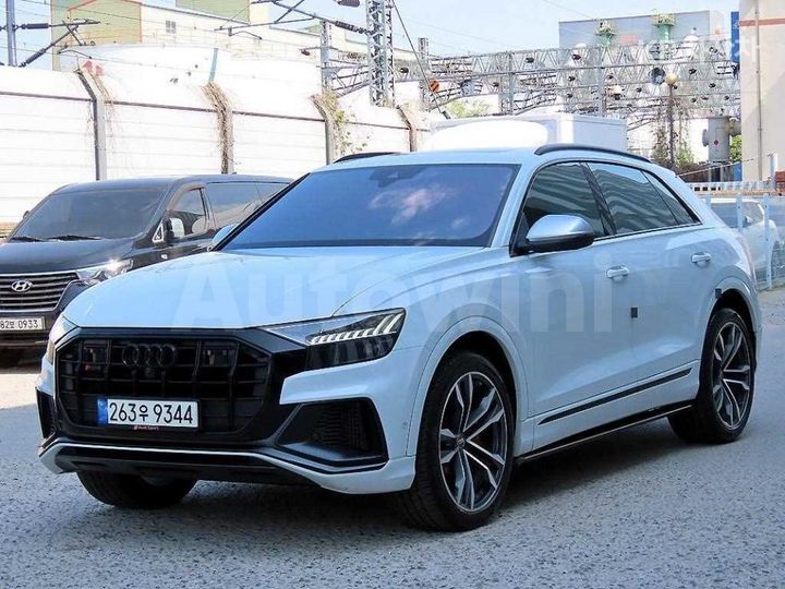 Audi SQ8