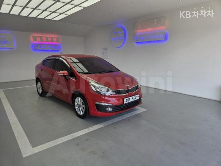 Kia Pride 2017 — 3