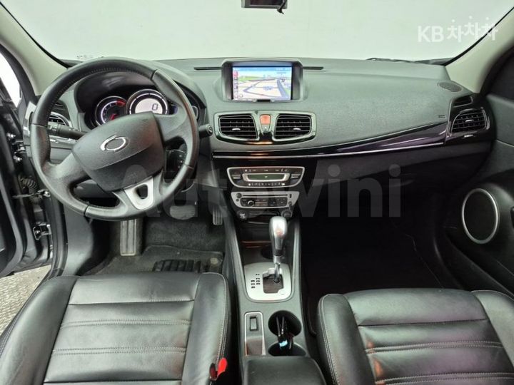 Renault SM3 2016 — 5
