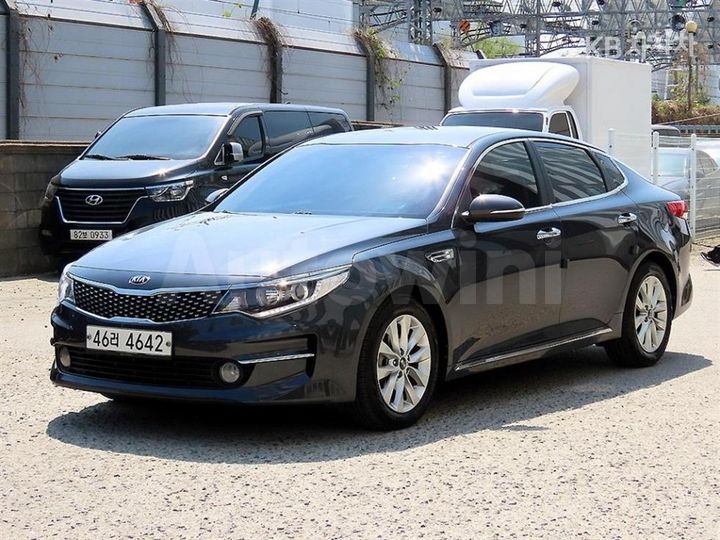 Kia K5 2016 KNAGX411BGA019383 — 2