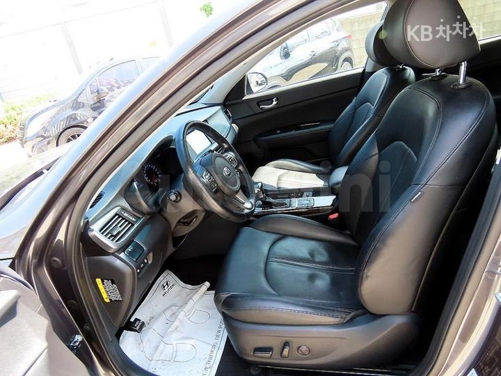 Kia K5 2016 KNAGX411BGA019383 — 5