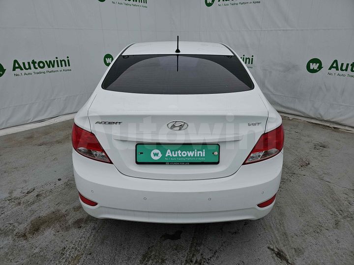 Hyundai Accent 2016 — 4