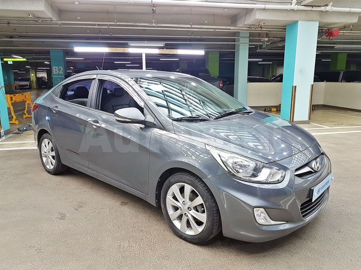 Hyundai Accent 2011 — 4