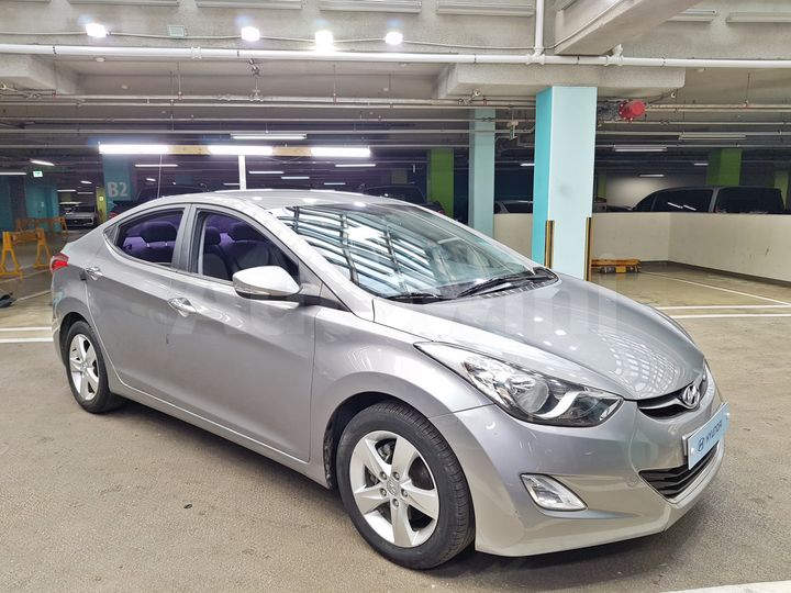 Hyundai Avante 2012 — 4