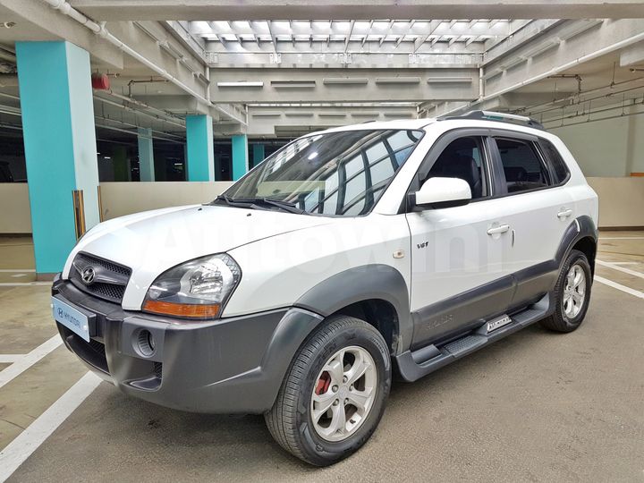 Hyundai Tucson 2009 — 2