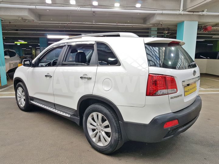 Kia Sorento 2010 — 5
