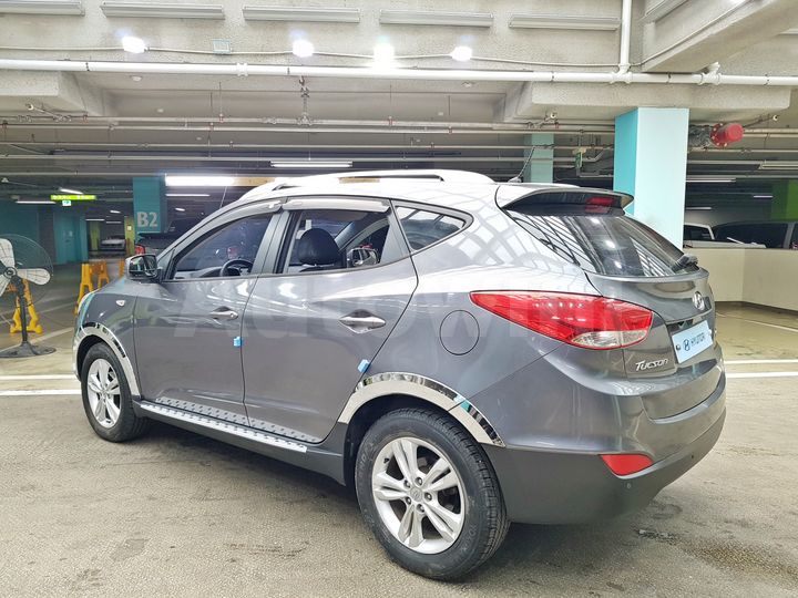 Hyundai Tucson 2011 — 5