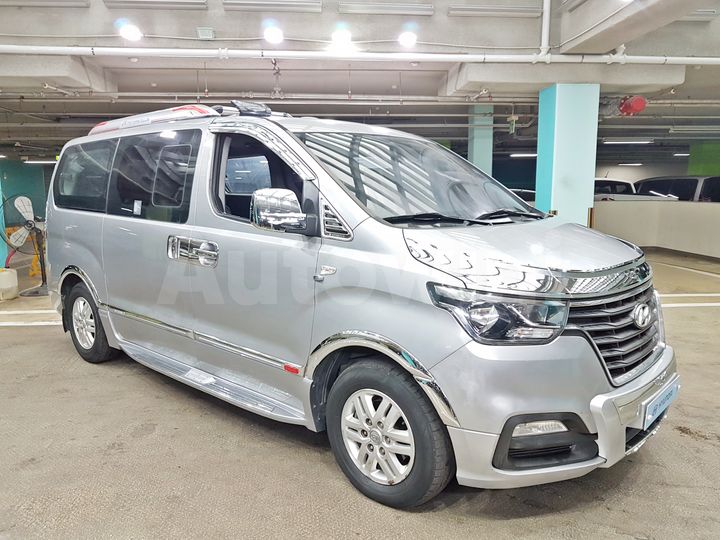 Hyundai Starex 2019 — 4