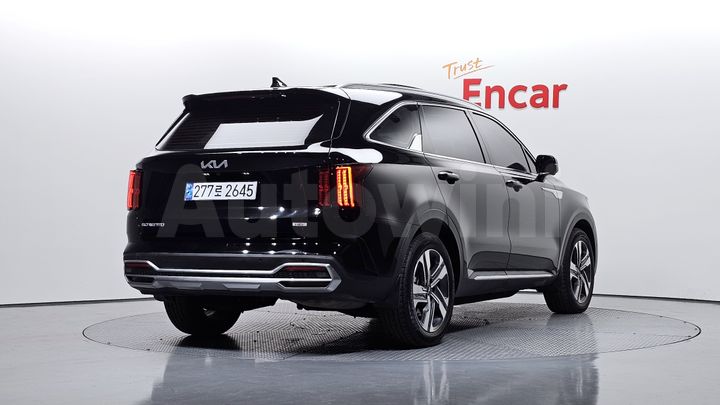Kia Sorento 2023 — 2