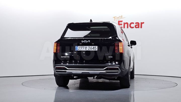 Kia Sorento 2023 — 4