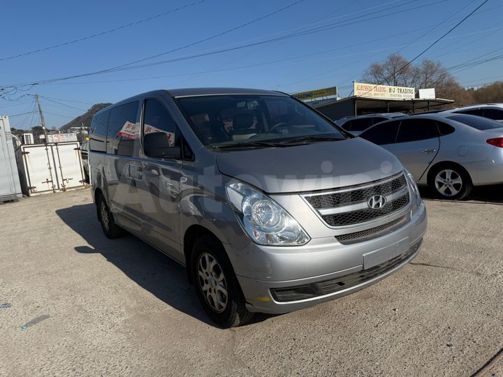 Hyundai Starex 2013 — 3