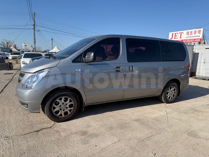 Hyundai Starex 2013 — 4