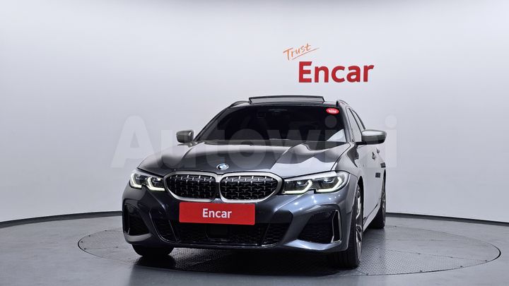 BMW 3 Series 2021 — 3
