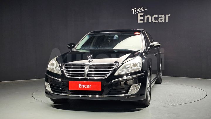 Hyundai Equus 2010 — 3