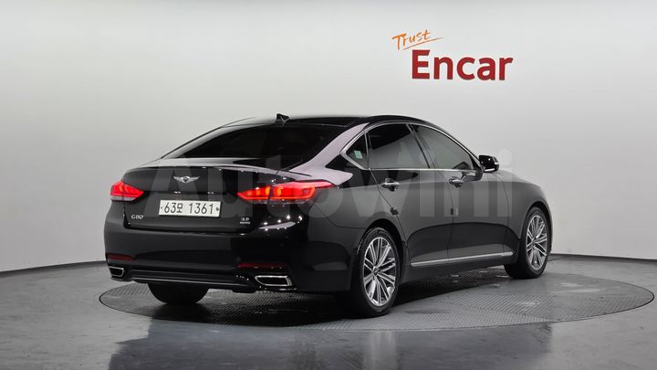 Genesis G80 2018 — 2