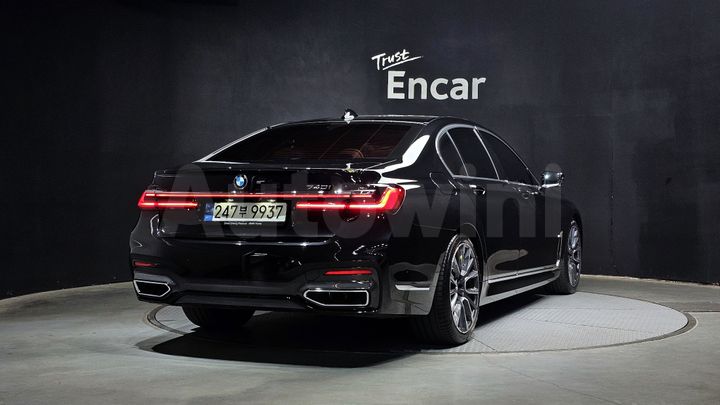 BMW 7 Series 2022 — 2