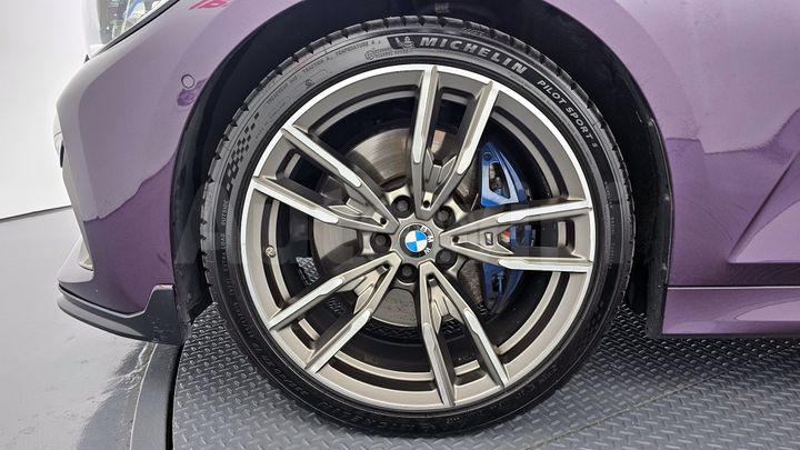 BMW 3 Series 2021 — 5
