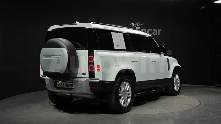 Land Rover Defender 2022 — 2
