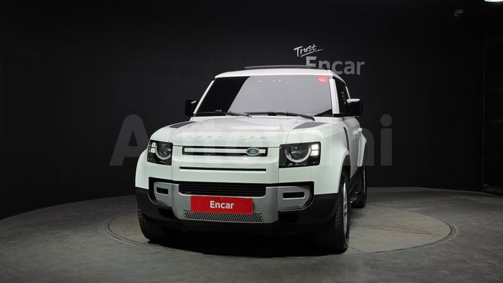 Land Rover Defender 2022 — 3