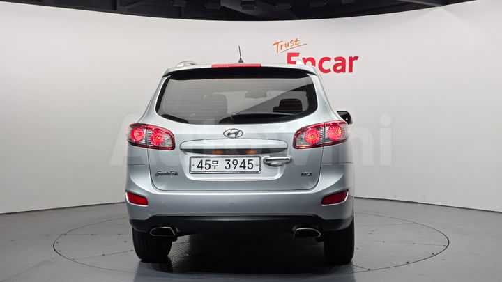 Hyundai SantaFe 2010 — 4