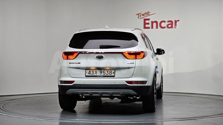 Kia Sportage 2018 — 4